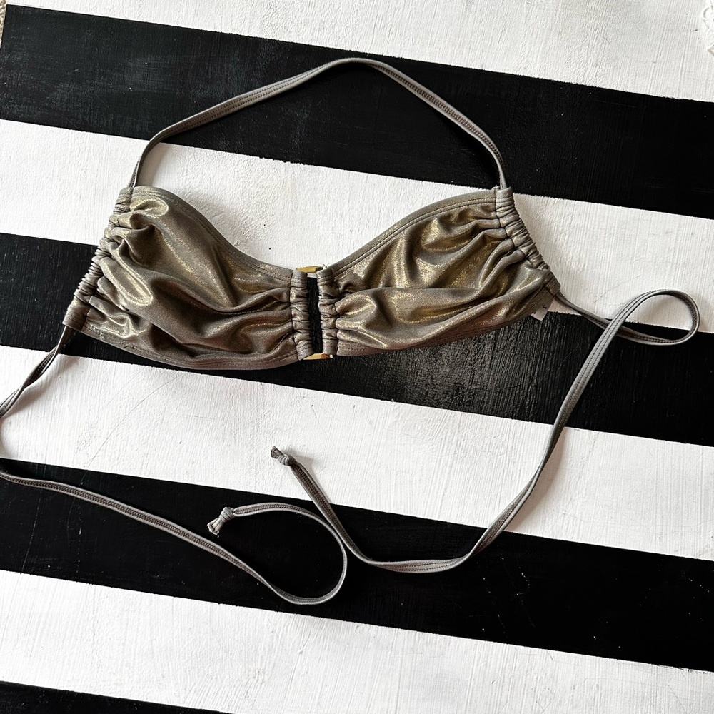 Bikini top